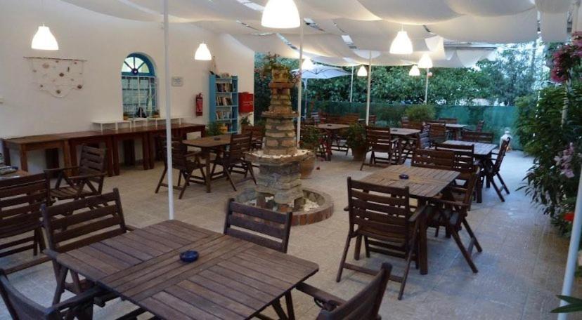 Oceanis Rooms Mikros Gialos Ngoại thất bức ảnh
